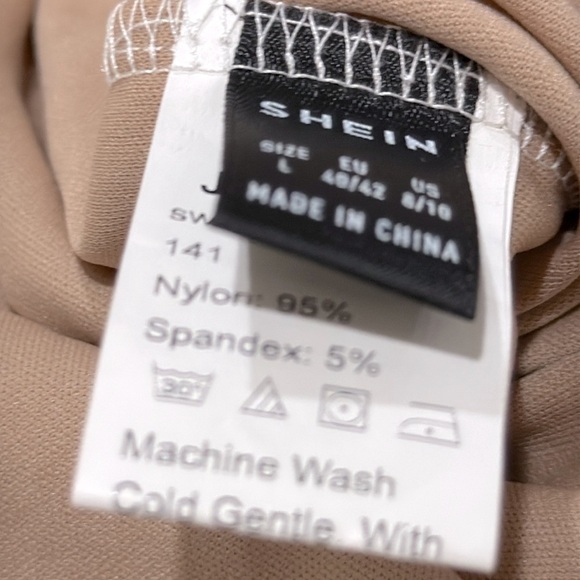 SHEIN Nude Lace Mini Dress SZ L NWOT - Picture 4 of 4